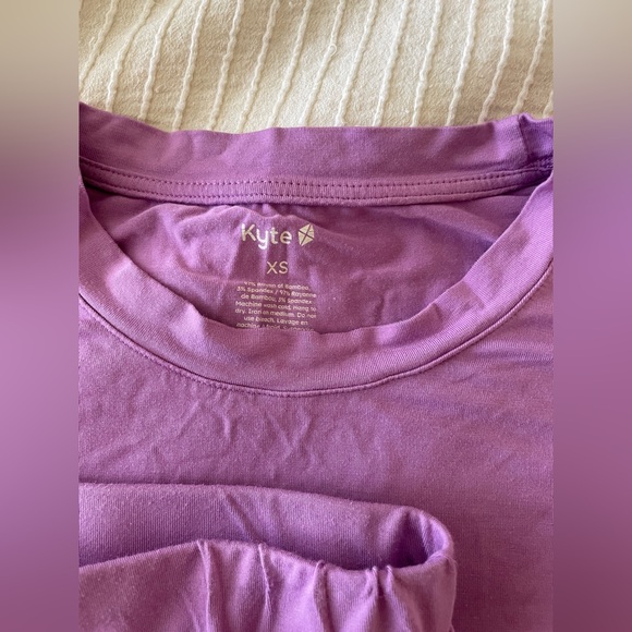 Kyte living Kyte baby women’s biker shorts set poi lavender orchid color  size - Picture 3 of 3